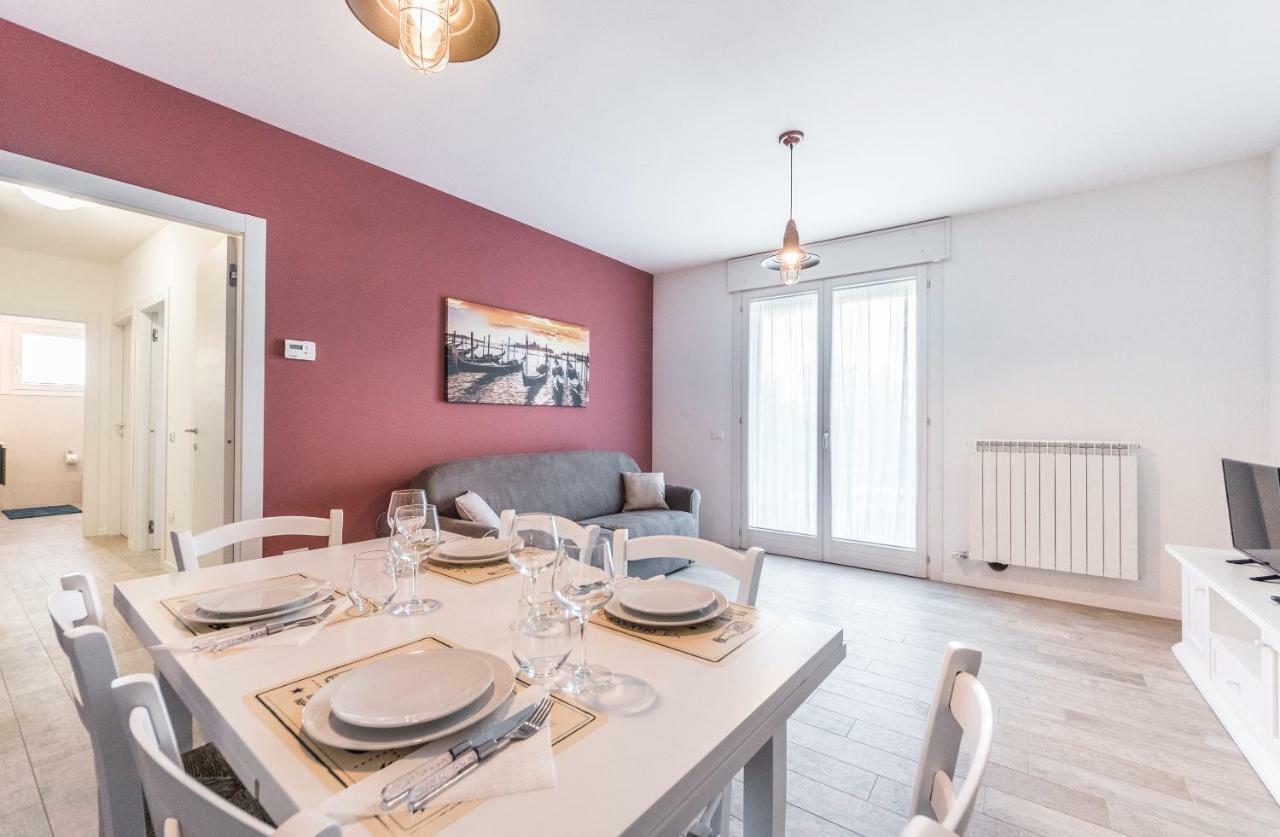 Tigli Suite Marghera Bagian luar foto